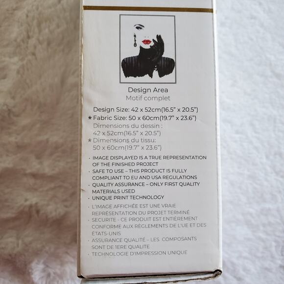 Diamond Dotz Lady in Black Art Kit - Picture 5 of 6